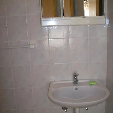 Milenko Opacak Gostinjska kuća 3*