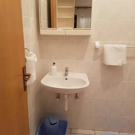 Gostinjska kuća Milenko Opacak 3*